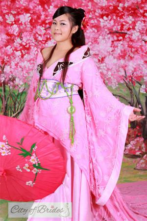 135649 - Liyuan Age: 36 - China