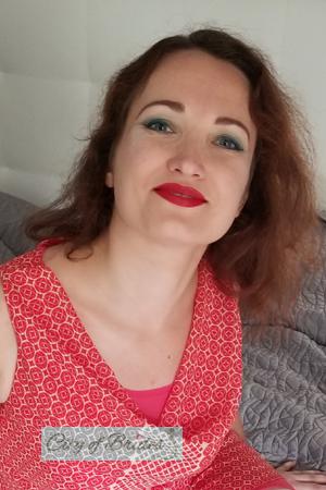 153391 - Ekaterina Age: 37 - Ukraine