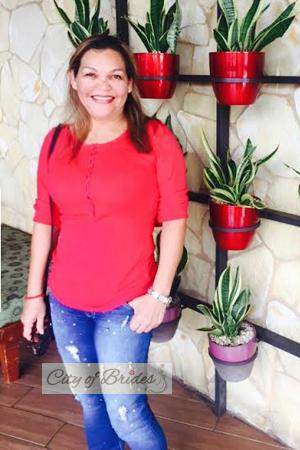 156376 - Jasmine Age: 58 - Costa Rica