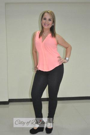 158652 - Sirleny Age: 40 - Costa Rica
