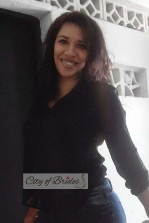 160883 - Georgina Age: 47 - Colombia