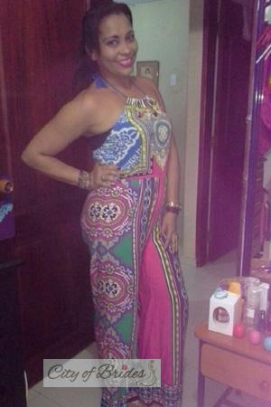 161374 - Paola Age: 49 - Colombia