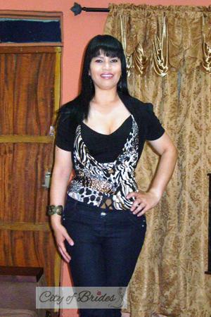 163458 - Yesenia Age: 50 - Costa Rica