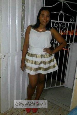 167425 - Yarledis Age: 32 - Colombia