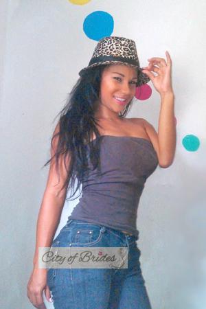 168091 - Raquel Age: 29 - Venezuela