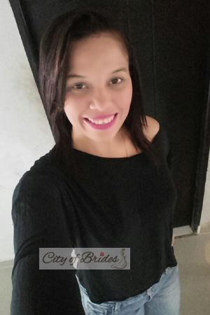 168098 - Adriana Age: 33 - Colombia