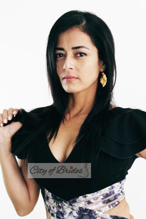 168522 - Maria Luisa Age: 46 - Colombia