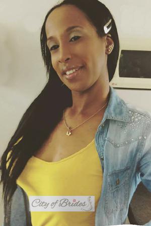 169295 - Luz Age: 41 - Colombia