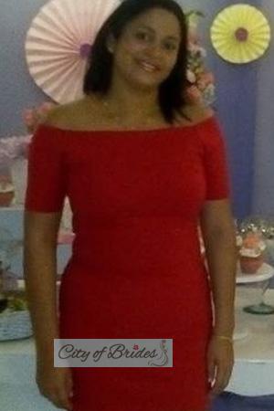 170502 - Lesly Age: 48 - Colombia