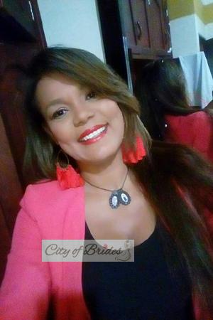 170628 - Olfa Age: 49 - Colombia