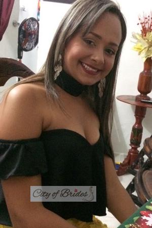 171049 - Leslie Age: 32 - Colombia