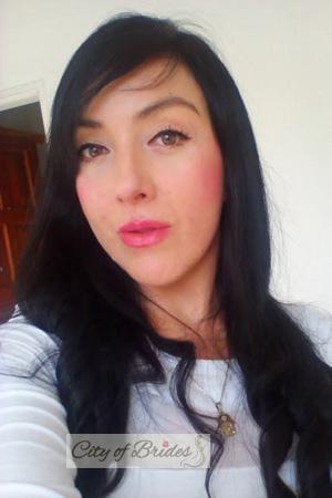 171211 - Naymme Age: 43 - Colombia