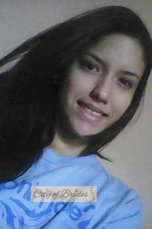172098 - Yessi Age: 28 - Venezuela