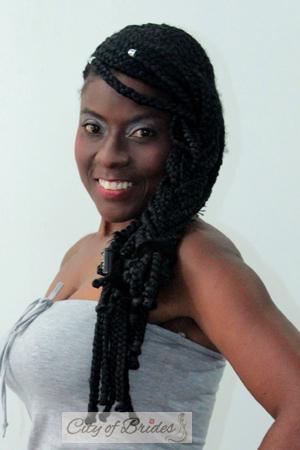 172817 - Leidy Yudier Age: 48 - Colombia