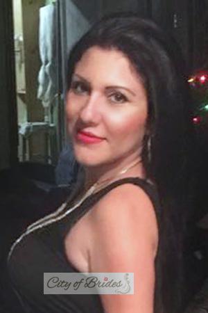 173735 - Katherine Age: 43 - Costa Rica