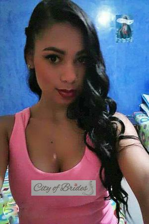 173793 - Viviana Age: 27 - Colombia