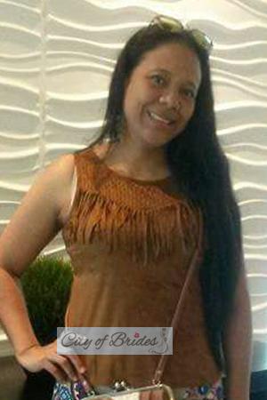 174493 - Margoth Age: 47 - Colombia