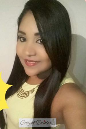 176261 - Joselin Age: 34 - Colombia
