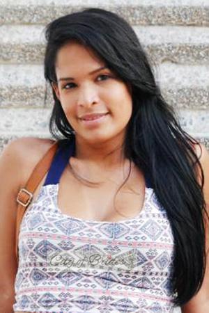 177001 - Kenia Age: 36 - Colombia