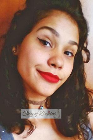 178110 - Maudelis Age: 27 - Venezuela