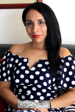 180487 - Johanna Age: 44 - Colombia