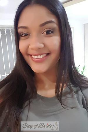 181043 - Andrea Age: 35 - Colombia