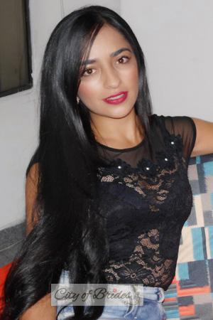 181300 - Elizabeth Alejandra Age: 31 - Colombia