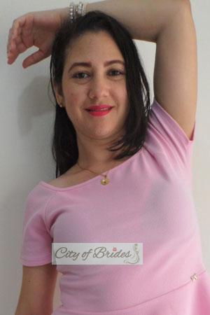 182808 - Martha Age: 40 - Colombia