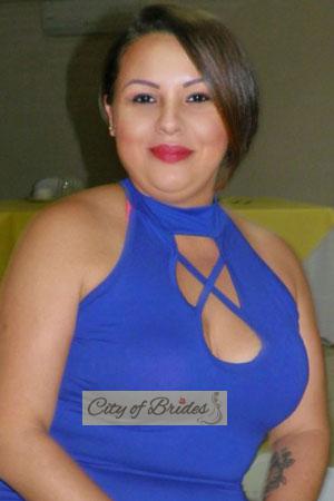 183082 - Mary Age: 35 - Costa Rica