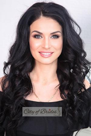 183242 - Viktoriya Age: 45 - Russia