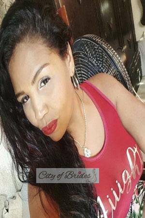 183439 - Yolima Age: 49 - Colombia