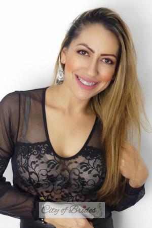 185717 - Ana Olivia Age: 45 - Colombia
