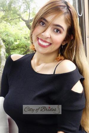 185728 - Camila Age: 37 - Colombia