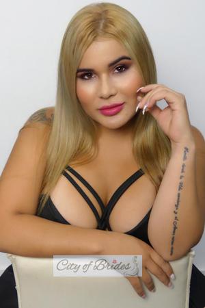 186566 - Marlin Age: 32 - Colombia