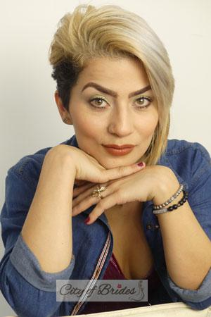 188028 - Yulieth Age: 36 - Colombia