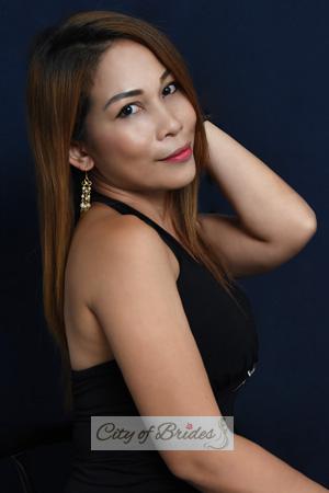 190748 - Rosalie Age: 40 - Philippines