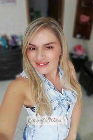 193142 - Yuliana Age: 45 - Colombia