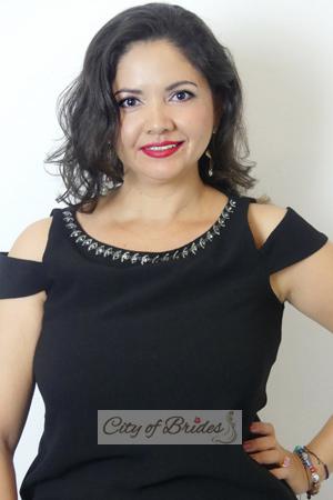 194244 - Marelis Age: 46 - Colombia