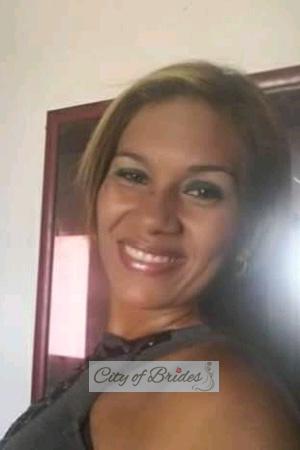 195148 - Carolina Age: 41 - Venezuela