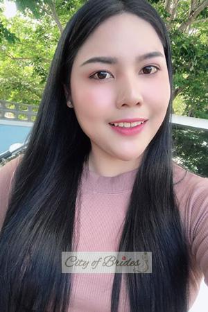 195802 - Benchawan Age: 29 - Thailand