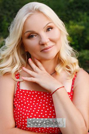 197090 - Valentina Age: 63 - Ukraine