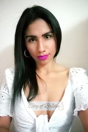 198005 - Liseth Age: 36 - Colombia