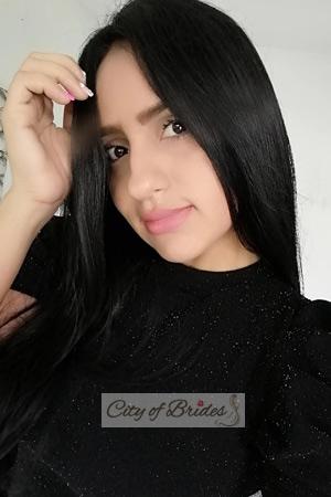 198158 - Joselin Age: 36 - Colombia