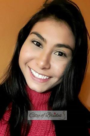 198311 - Julissa Age: 31 - Argentina