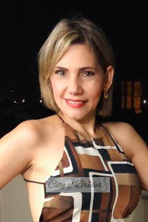 198318 - Yojanna Age: 47 - Colombia