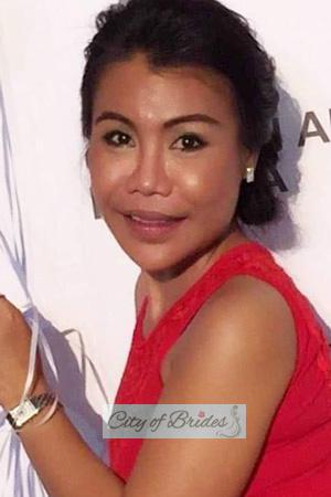 198349 - Waraporn Age: 52 - Thailand