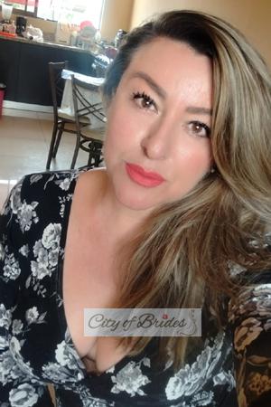 198666 - Saray Age: 48 - Costa Rica