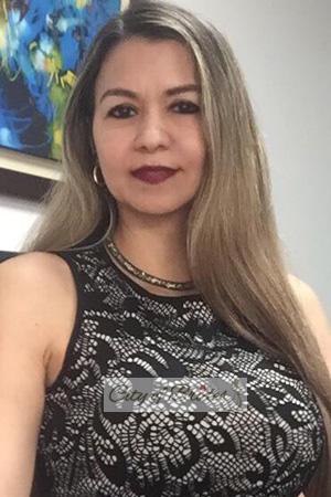 199221 - Liliana Age: 48 - Colombia