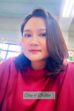199277 - Narumol Age: 45 - Thailand