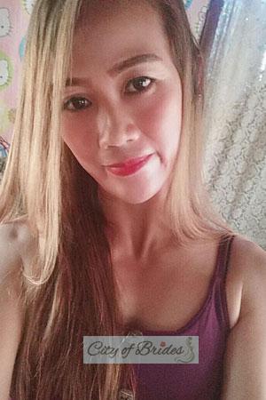 199635 - Frenlyn Age: 42 - Philippines